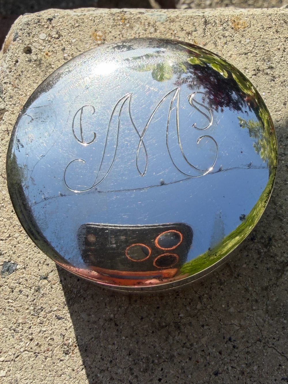 Vintage engraved pill / jewelry box